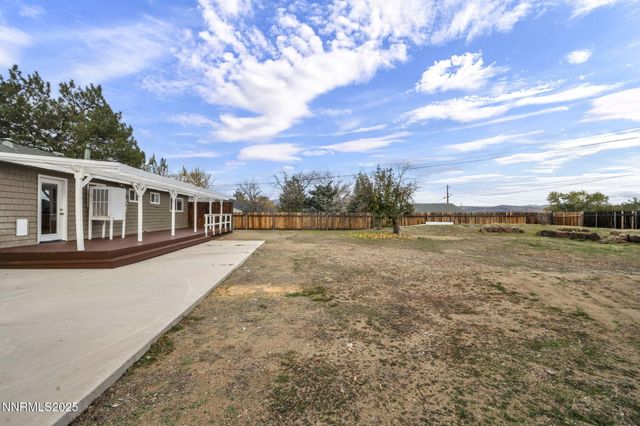 5680 Dolores Drive, Sparks, NV 89436