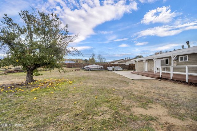 5680 Dolores Drive, Sparks, NV 89436