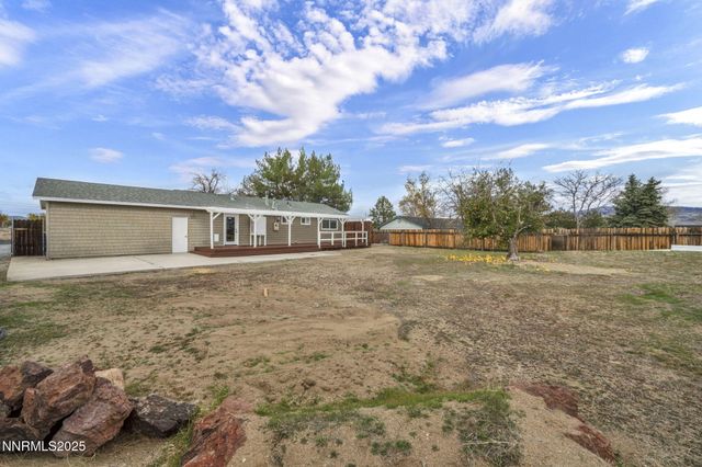 5680 Dolores Drive, Sparks, NV 89436