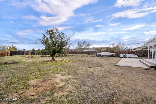 5680 Dolores Drive, Sparks, NV 89436