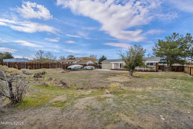 5680 Dolores Drive, Sparks, NV 89436