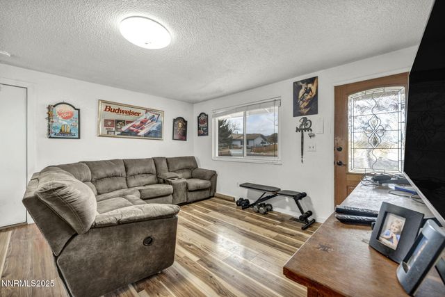 5680 Dolores Drive, Sparks, NV 89436