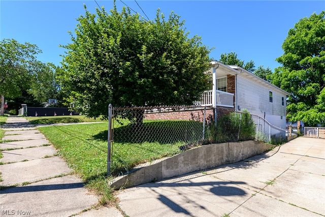 152 Kreiner Avenue, Akron, OH 44312