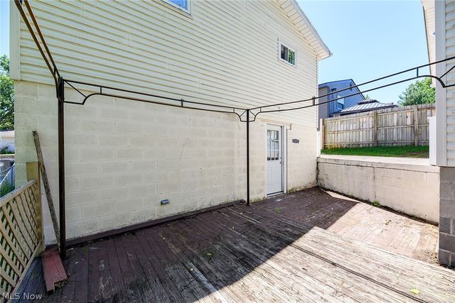 152 Kreiner Avenue, Akron, OH 44312