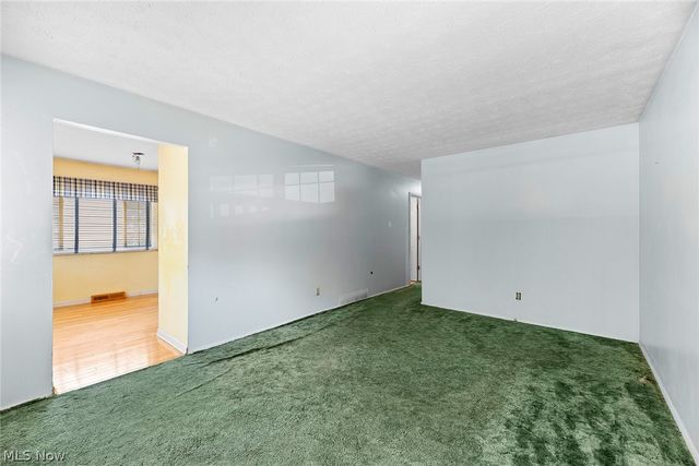 152 Kreiner Avenue, Akron, OH 44312