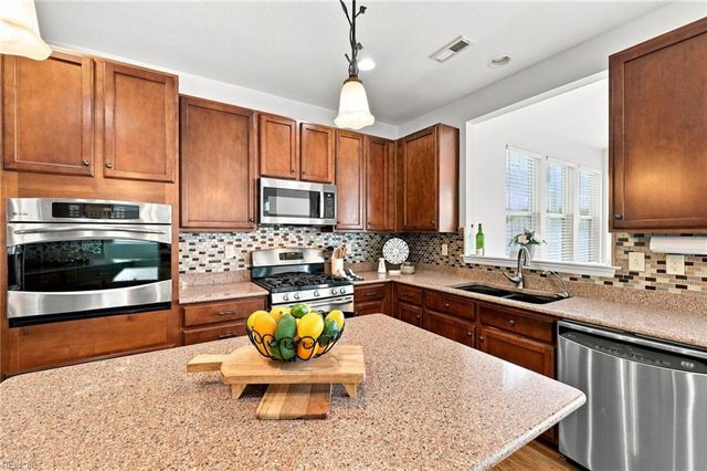 110 Surf Scoter LOOP, Moyock, NC 27958