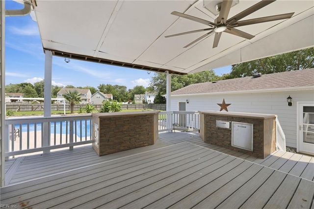 110 Surf Scoter LOOP, Moyock, NC 27958