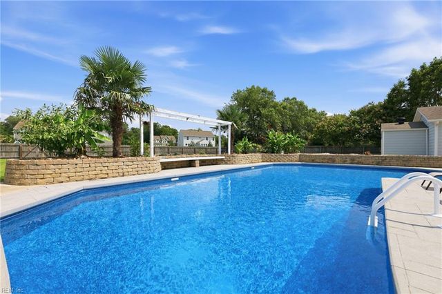 110 Surf Scoter LOOP, Moyock, NC 27958