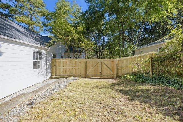 963 S Columbia Drive, Decatur, GA 30030