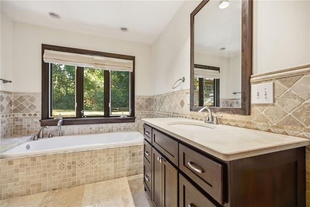 963 S Columbia Drive, Decatur, GA 30030