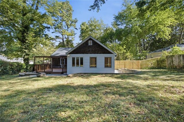 963 S Columbia Drive, Decatur, GA 30030