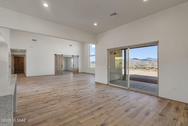 109 Red Mountain Court, Patagonia, AZ 85624