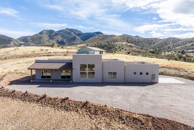 109 Red Mountain Court, Patagonia, AZ 85624