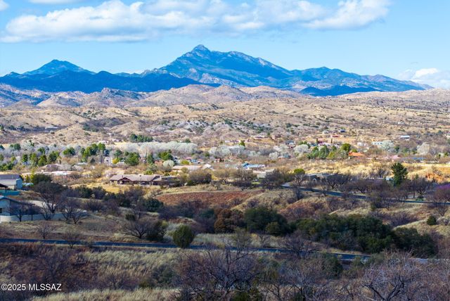 109 Red Mountain Court, Patagonia, AZ 85624