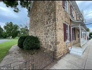 117 SOUTH MAIN ST, Moorefield, WV 26836