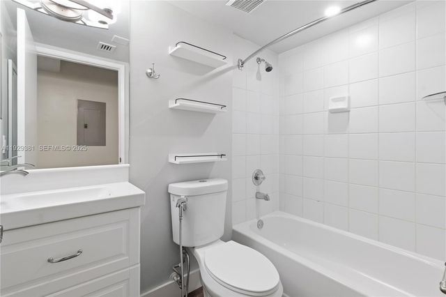 3300 NE 192nd Street LP06, Aventura, FL 33180