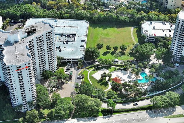3300 NE 192nd Street LP06, Aventura, FL 33180