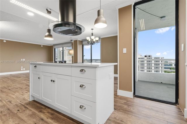 3300 NE 192nd Street LP06, Aventura, FL 33180
