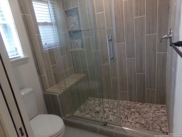 615 Amistad Blvd, Universal City, TX 78148