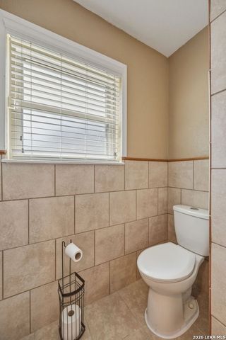 615 Amistad Blvd, Universal City, TX 78148