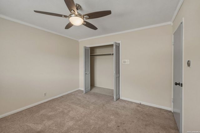 615 Amistad Blvd, Universal City, TX 78148