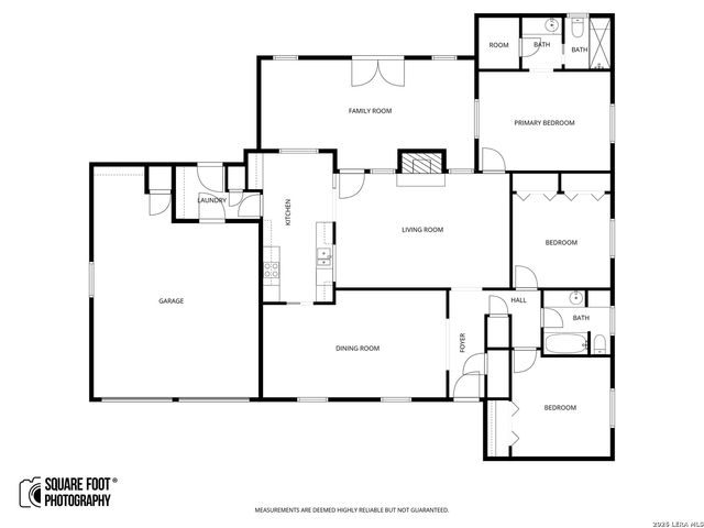 615 Amistad Blvd, Universal City, TX 78148