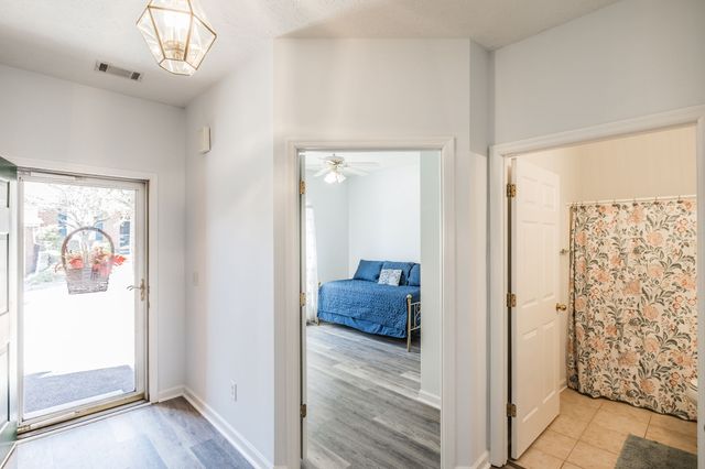 221 Wyndom Ct, Goodlettsville, TN 37072