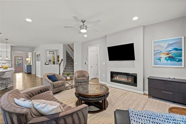 472 Greyfield Drive, Canton, GA 30115