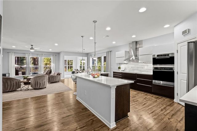 472 Greyfield Drive, Canton, GA 30115