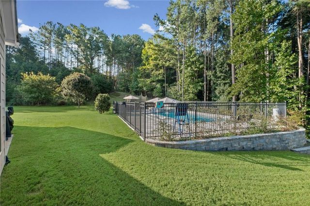 472 Greyfield Drive, Canton, GA 30115