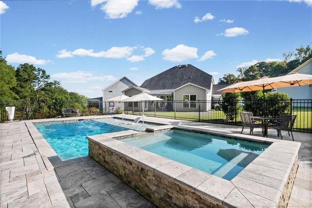 472 Greyfield Drive, Canton, GA 30115