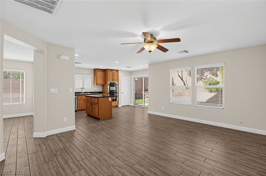 7815 Brodie Castle Court, Las Vegas, NV 89166 — photo 5