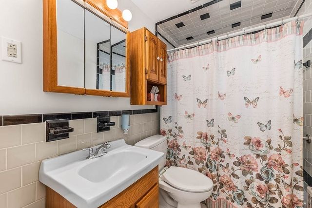 191 Glenellen Rd, Boston, MA 02132