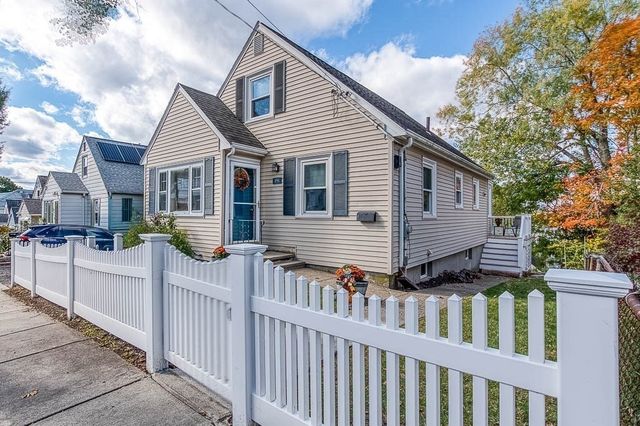 191 Glenellen Rd, Boston, MA 02132