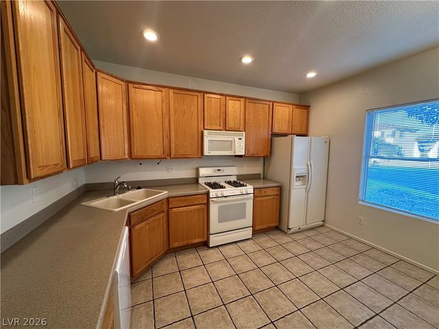 719 Beechwheat Way, Henderson, NV 89015