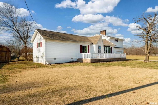 2305 WEAVER Road, Herrin, IL 62948