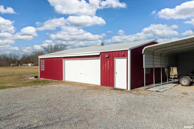 2305 WEAVER Road, Herrin, IL 62948