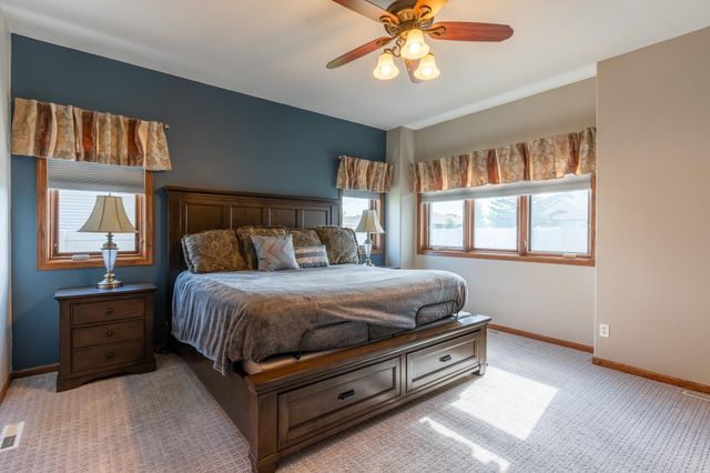1913 Pentland Street, West Fargo, ND 58078