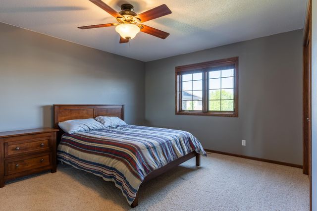 1913 Pentland Street, West Fargo, ND 58078