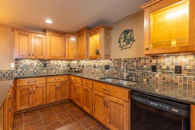 1913 Pentland Street, West Fargo, ND 58078