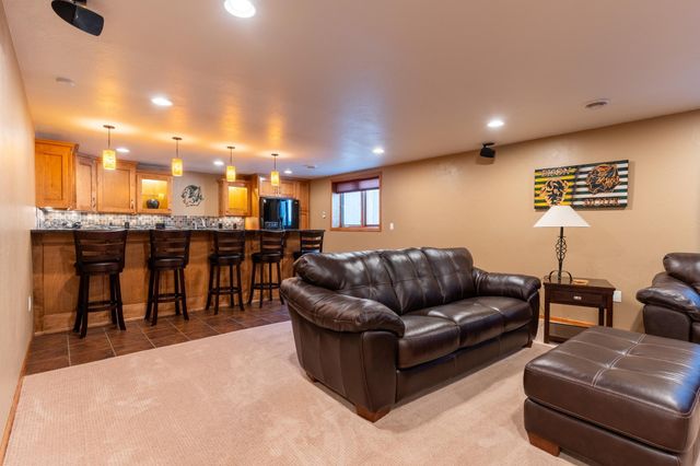 1913 Pentland Street, West Fargo, ND 58078