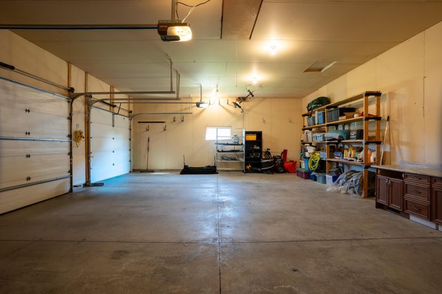 1913 Pentland Street, West Fargo, ND 58078