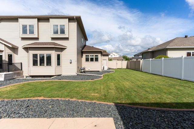 1913 Pentland Street, West Fargo, ND 58078