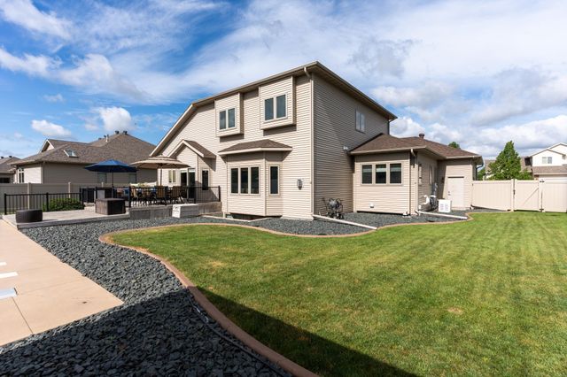 1913 Pentland Street, West Fargo, ND 58078
