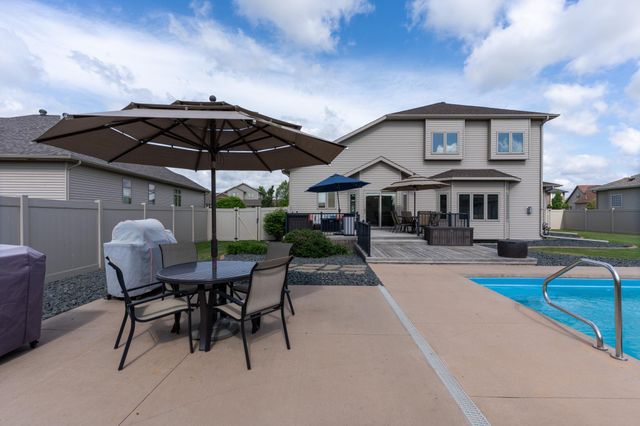 1913 Pentland Street, West Fargo, ND 58078