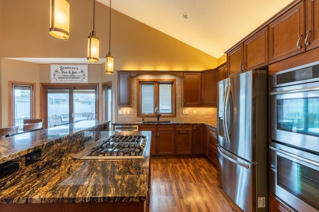 1913 Pentland Street, West Fargo, ND 58078
