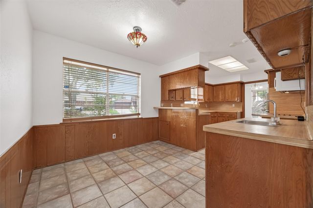 13335 Trompilla Lane, Houston, TX 77083