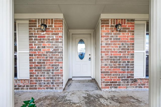 13335 Trompilla Lane, Houston, TX 77083