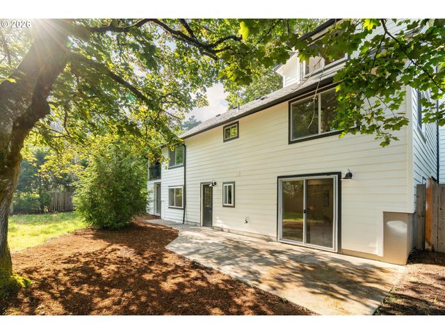 3906 Sw WILBARD St, Portland, OR 97219