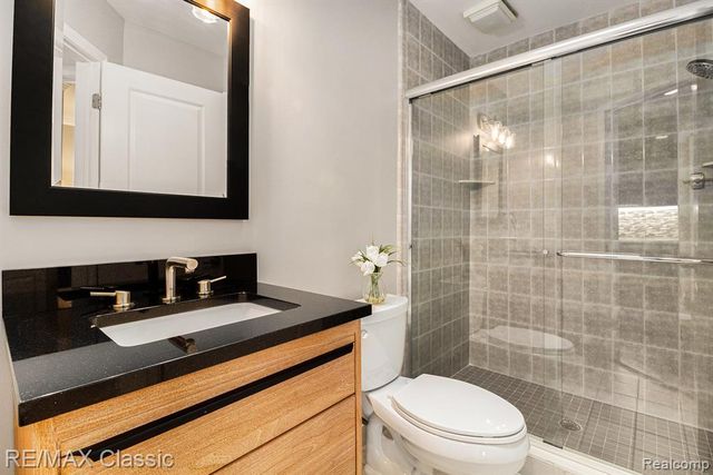 642 East Street 6, Northville, MI 48167